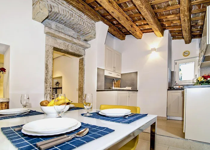 Appartamento Atemberaubendes Altstadtapartment Mit Privater Terasse, Aussendusche - Nur 500 Meter Zum *